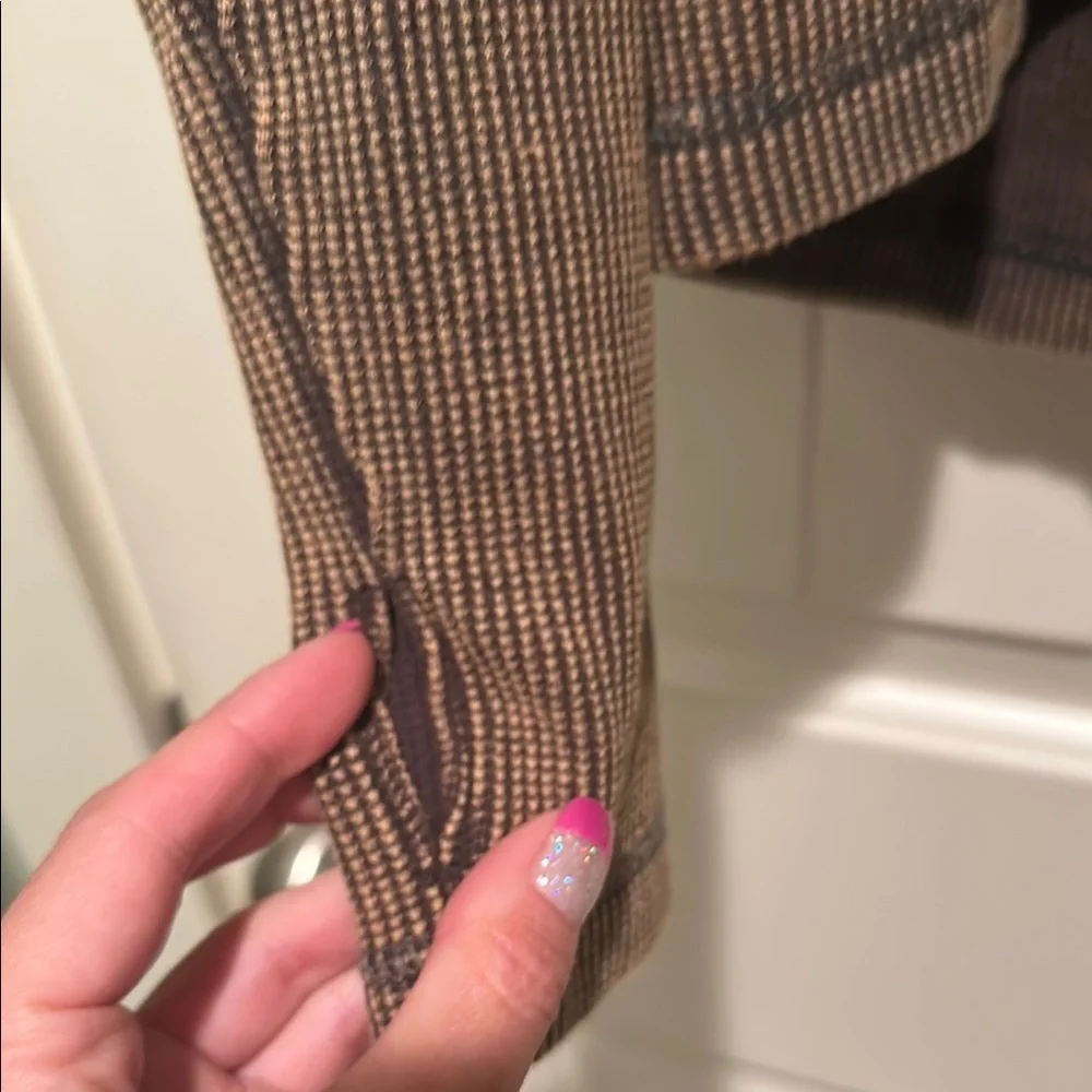 Doe & Rae NWOT Oversized - Picture 5 of 6